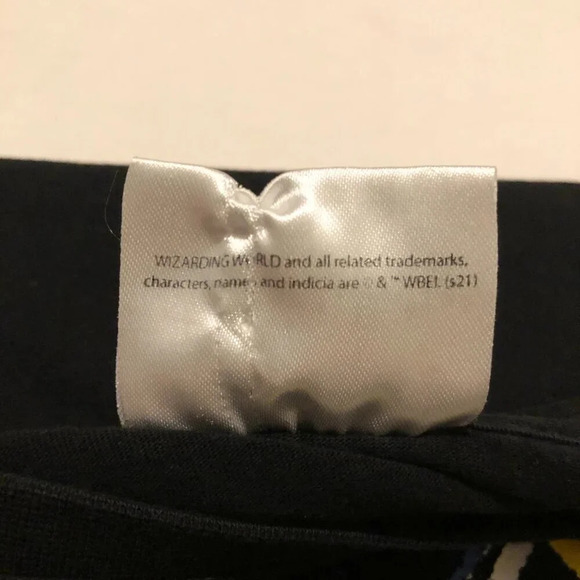 Harry Potter Wizarding World Tshirt Ladies Large  Tee Shirt - Picture 5 of 16